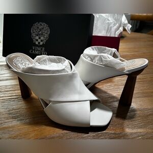 Women’s Vince Camuto white high heel sandals size 8